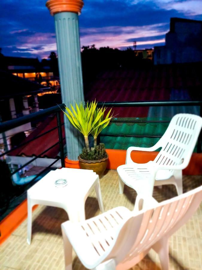 Kata Lina Guesthouse Exterior photo